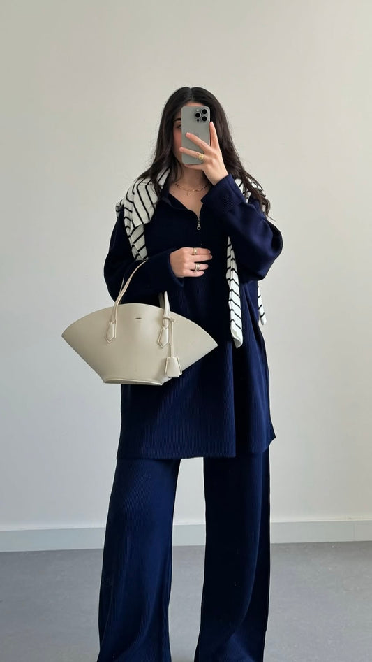 Navy blue set